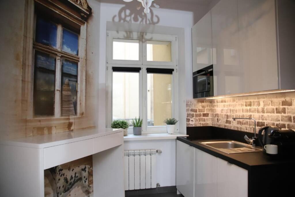 Strzalowa Apartment - City Center Poznan Dış mekan fotoğraf