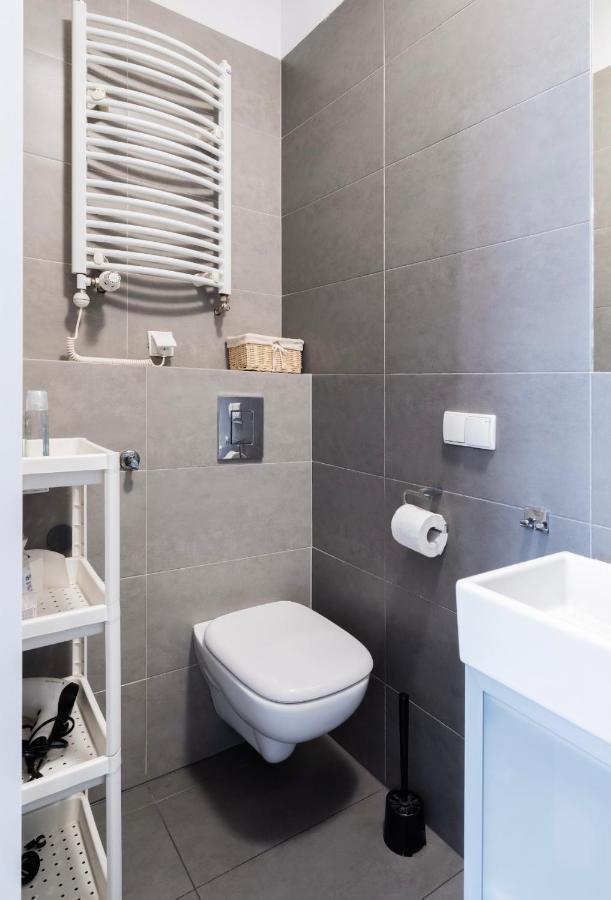 Strzalowa Apartment - City Center Poznan Dış mekan fotoğraf